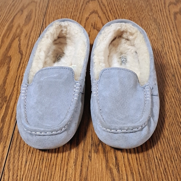 UGG Shoes - Ugg Ansley Slippers Size 7 Ugg SN 3312
